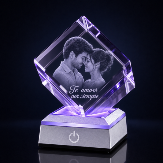 Cristal K9 Personalizados - Cuadrado tallado 60x60x60 (Base Led Incluido)